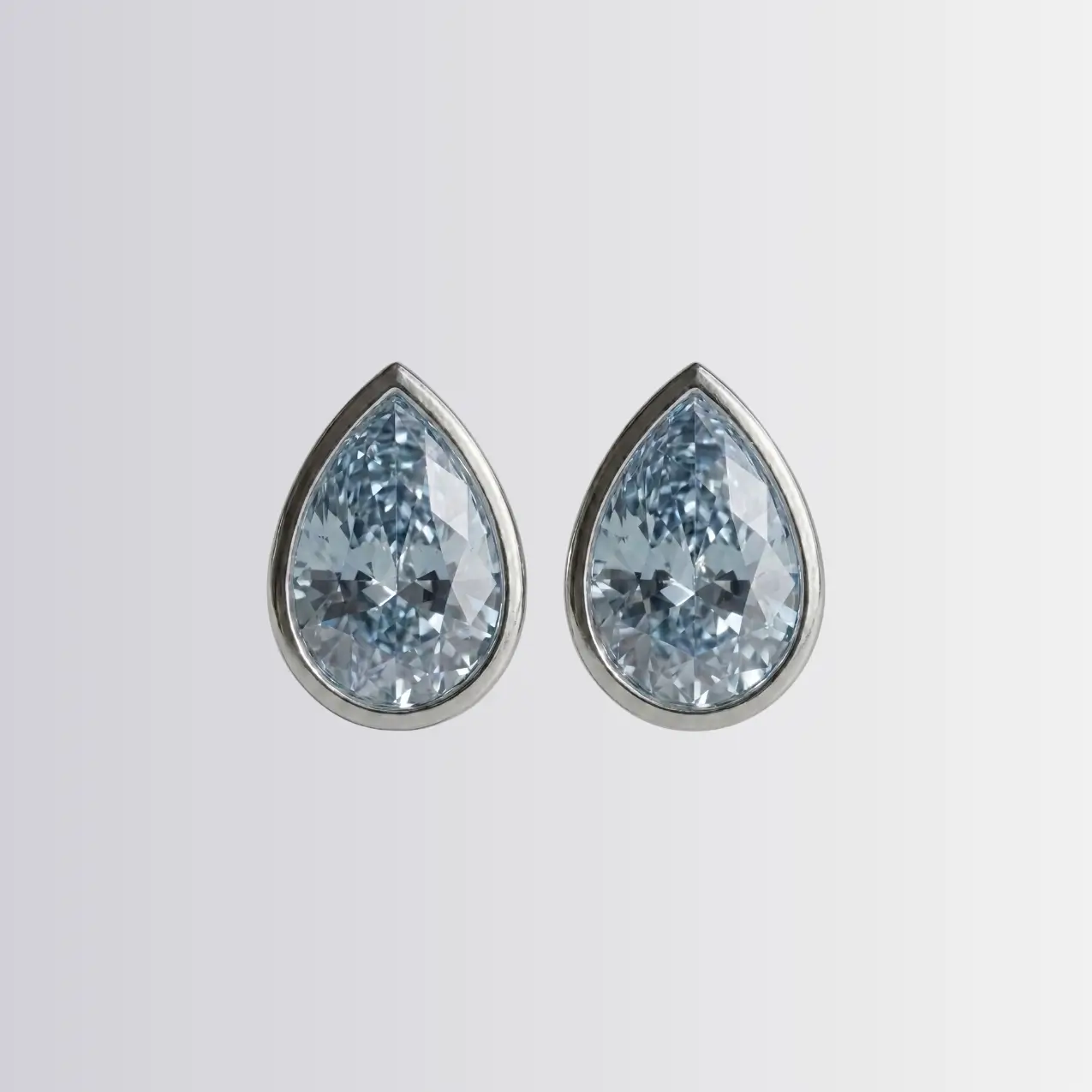 LJN Aurora Pear Studs